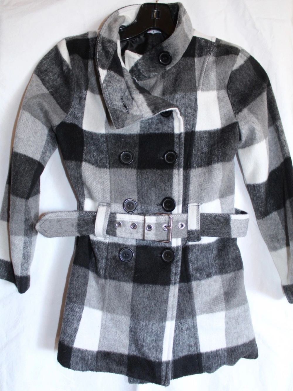 IZ AMY BYER GIRLS  med PLAID BLACK WHITE GRAY DOUBLE BREASTED BELTED
COAT,